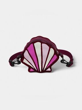 NWT Shell-Shaped Crossbody Bag in Fuchsia and White